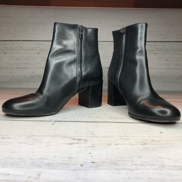 Vince Shoes - Vince Black Leather Ankle Heel Boots Round Toe
